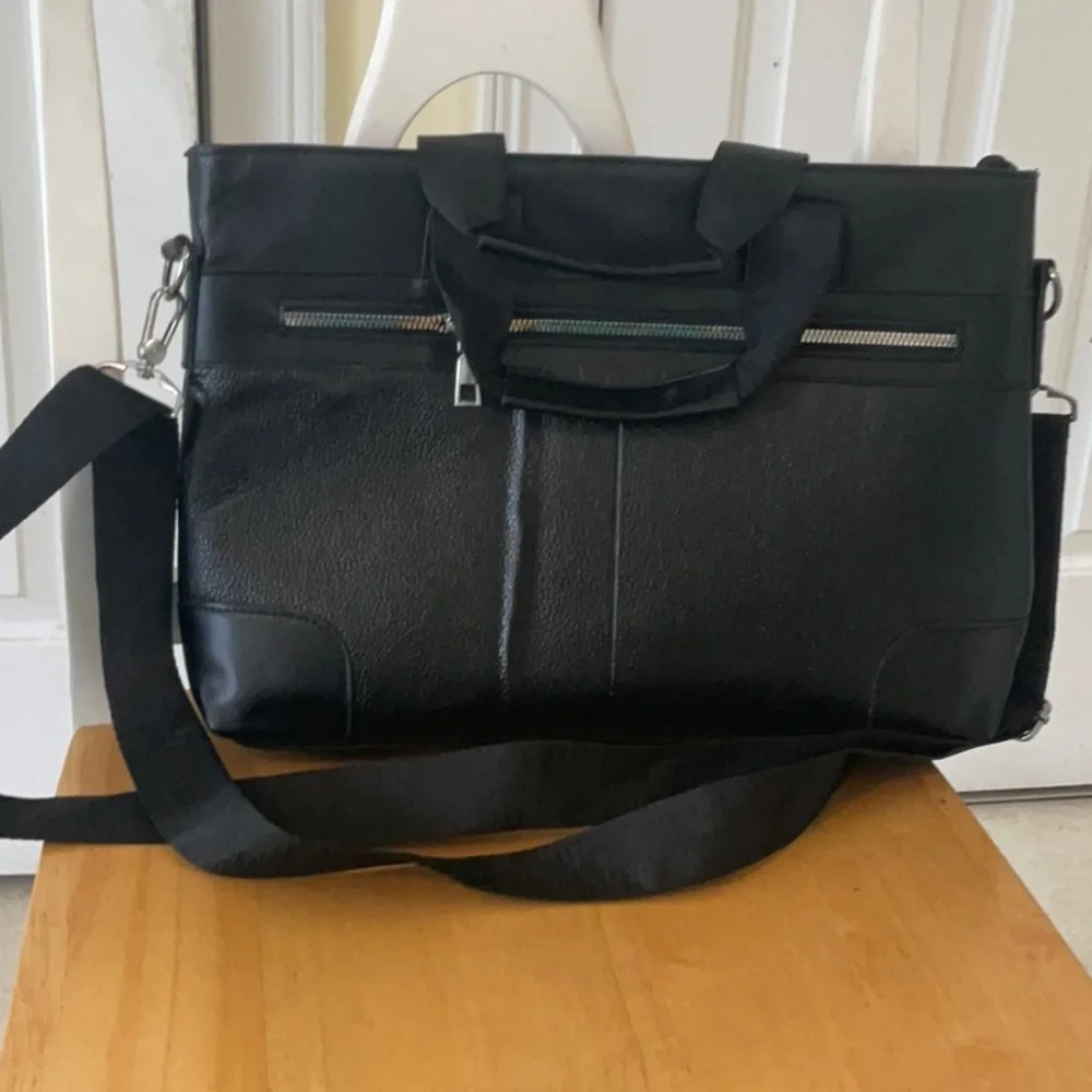 N/A sleek stylish